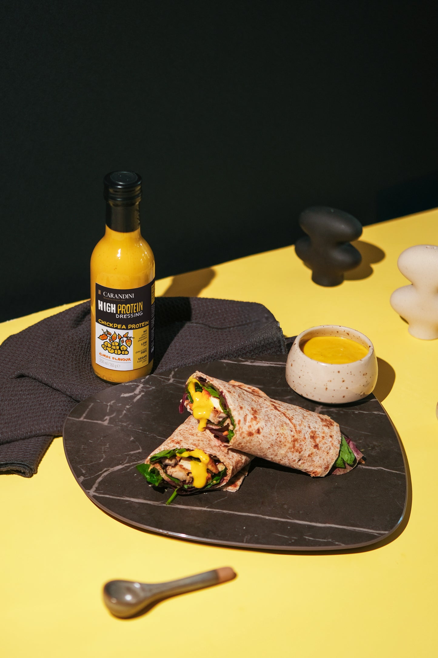 <tc>HIGH PROTEIN DRESSING with Chickpea Protein  - CURRY FLAVOR</tc>